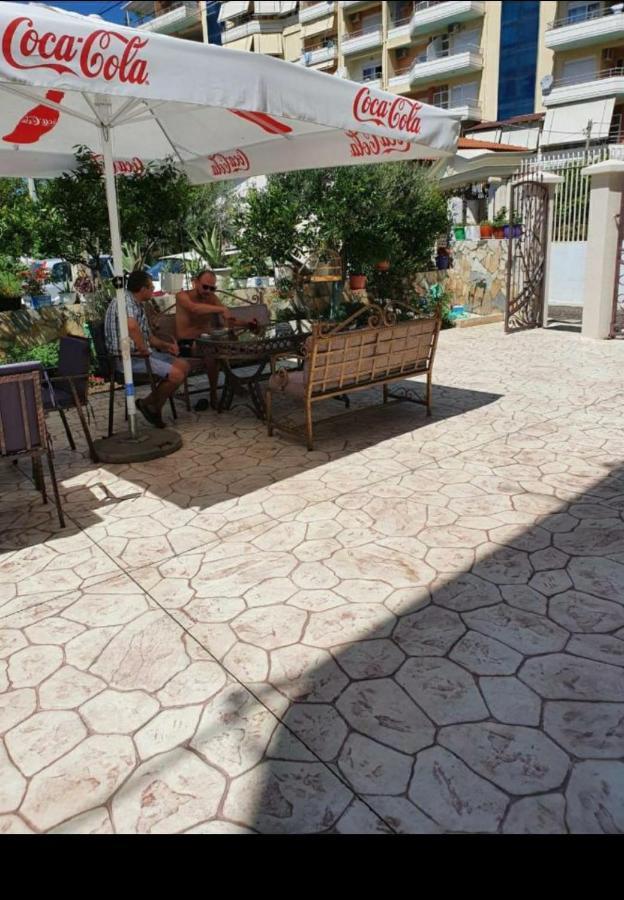 Hotel Noel Влёра Экстерьер фото